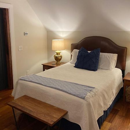 Carriage House 2 Bdrm At Camellia Cottages In Historic Summerville, Sc Exterior foto