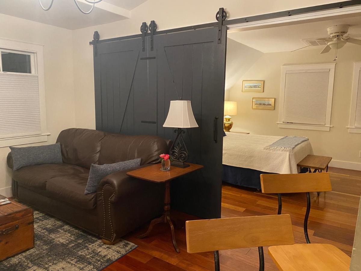 Carriage House 2 Bdrm At Camellia Cottages In Historic Summerville, Sc Exterior foto